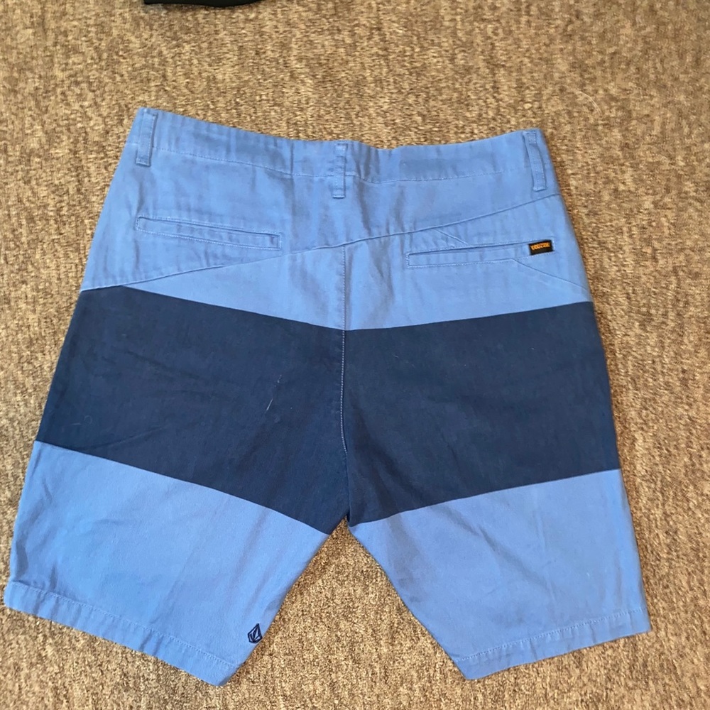 Volcom shorts